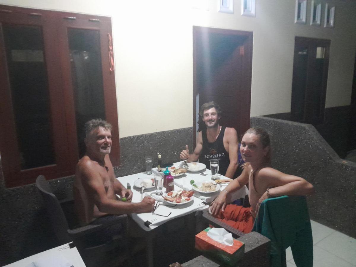 Mango Homestay Секотонг Экстерьер фото
