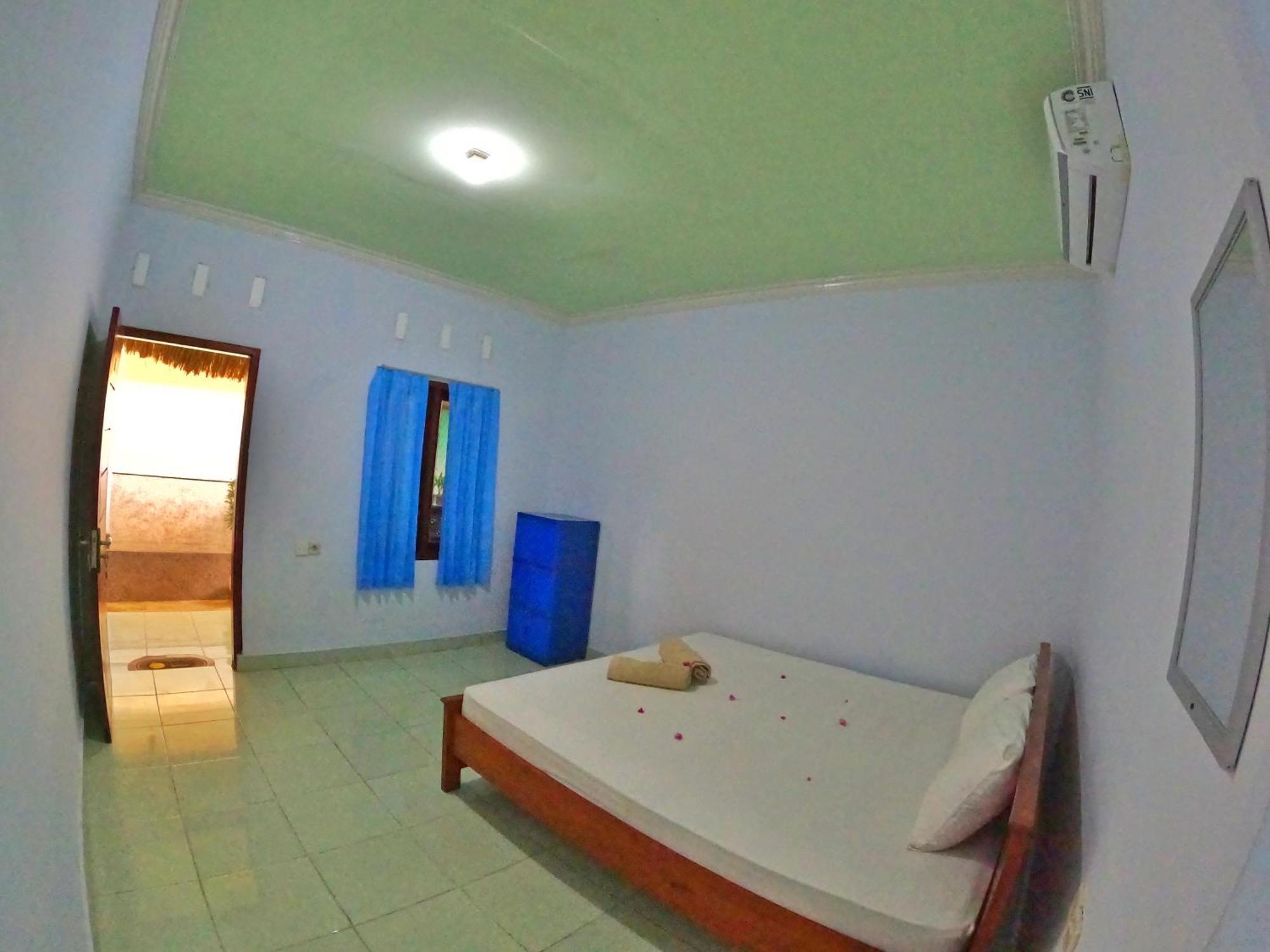 Mango Homestay Секотонг Экстерьер фото
